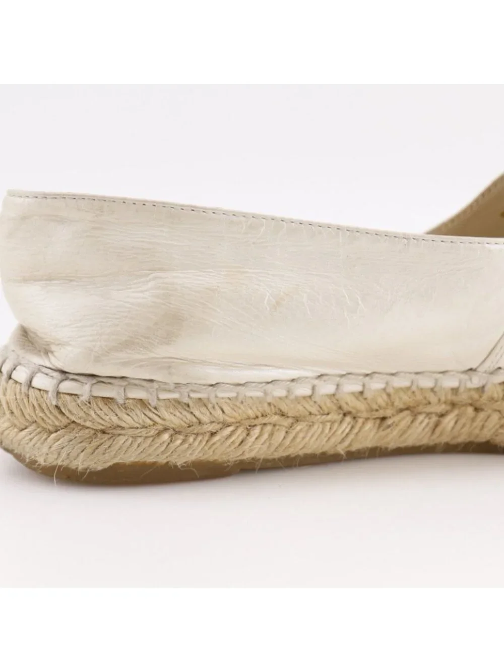 Chanel Espadrilles CC Logo B Lambskin White Slip Ons Slipper